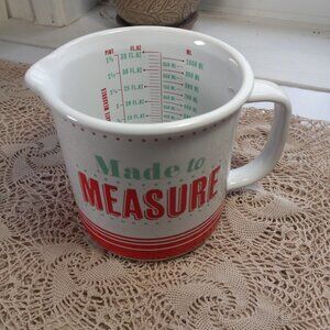 Jamie Oliver Measuring Cup Made to Measure Kitchen 2 Pint Capacity